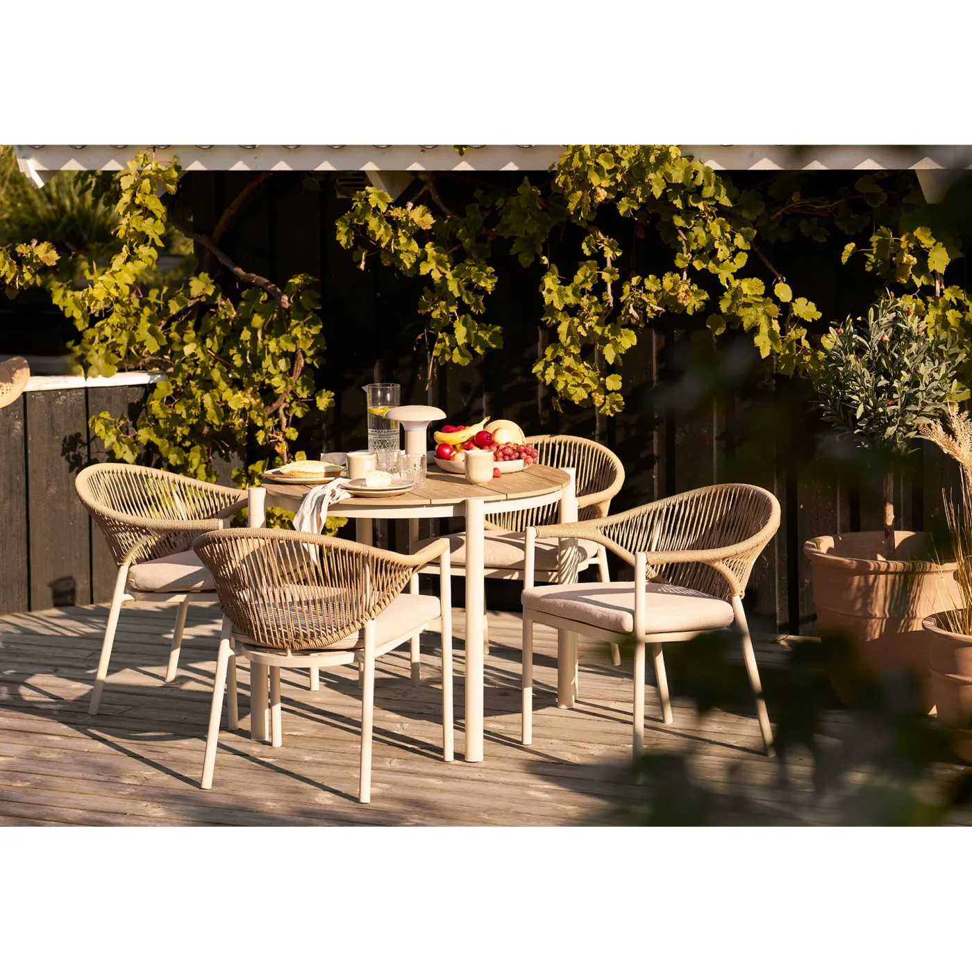 FAEE Gartentisch AVELIN