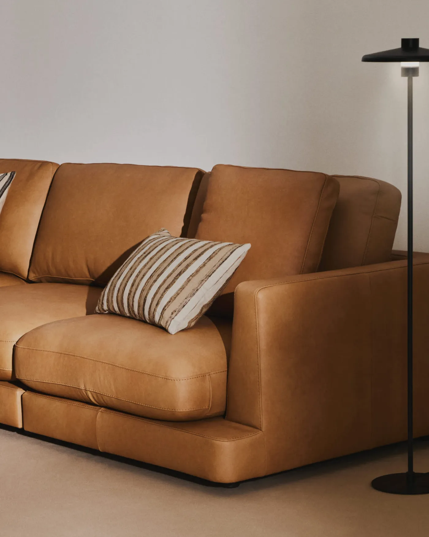 KAVE HOME Sofa LEATHER GALA