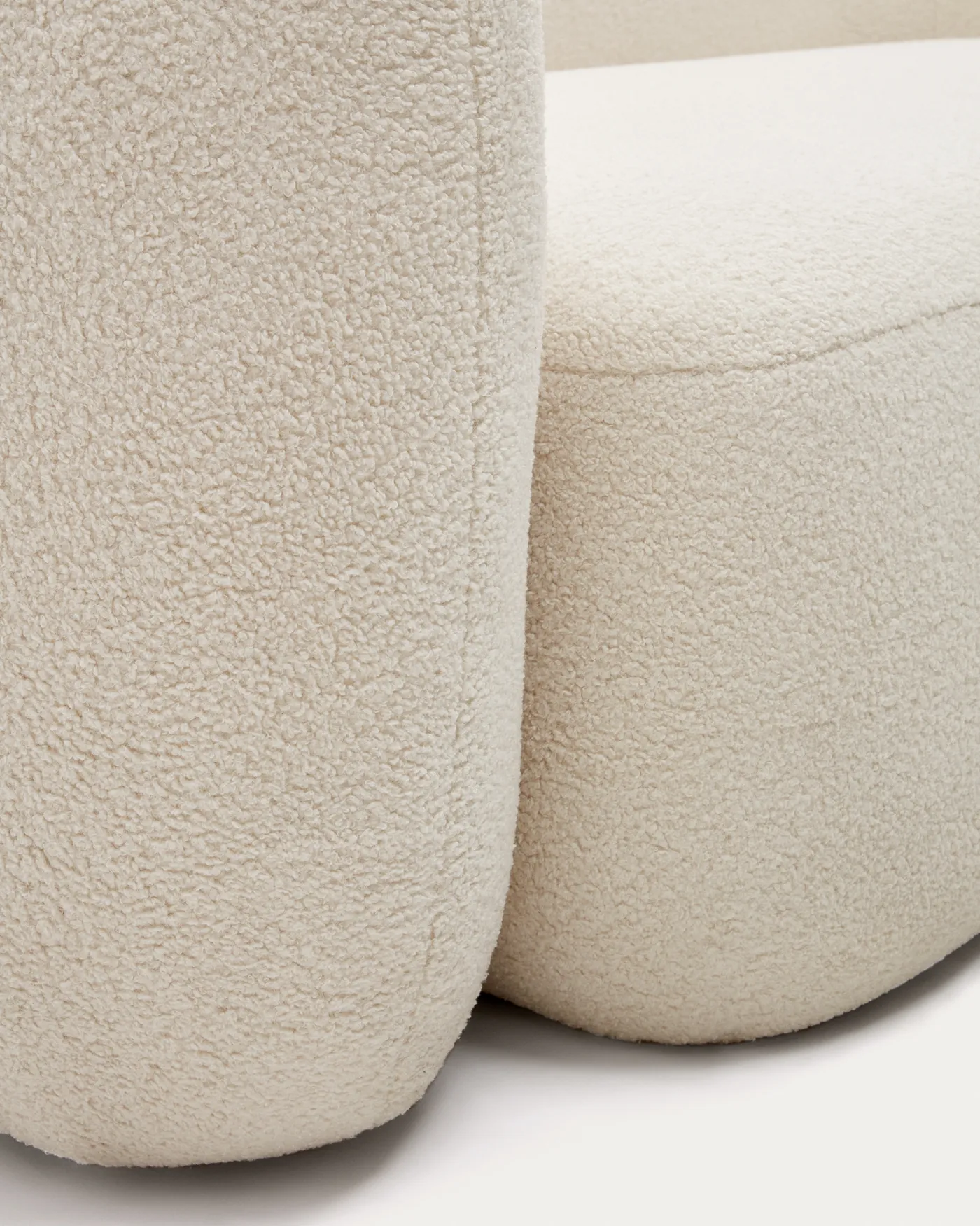 KAVE HOME Sofa MARTINA